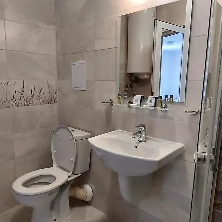 Olympia Complex 아파트호텔 라브다