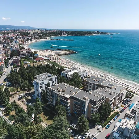 Olympia Complex 아파트호텔