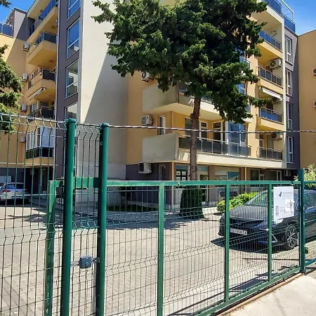 Olympia Complex Apart-hotel 2*