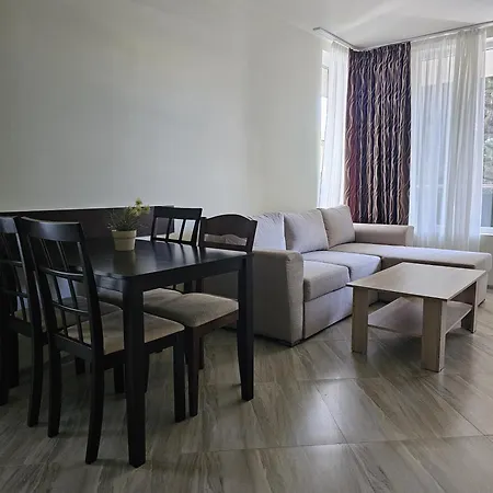 מלון דירות Olympia Complex