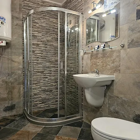 Olympia Complex רבדה