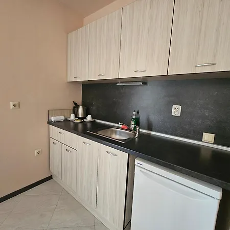 Olympia Complex רבדה