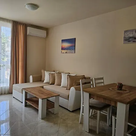 Ξενοδοχείο με διαμερίσματα Olympia Complex 2*