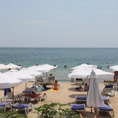 מלון דירות Olympia Complex 2*