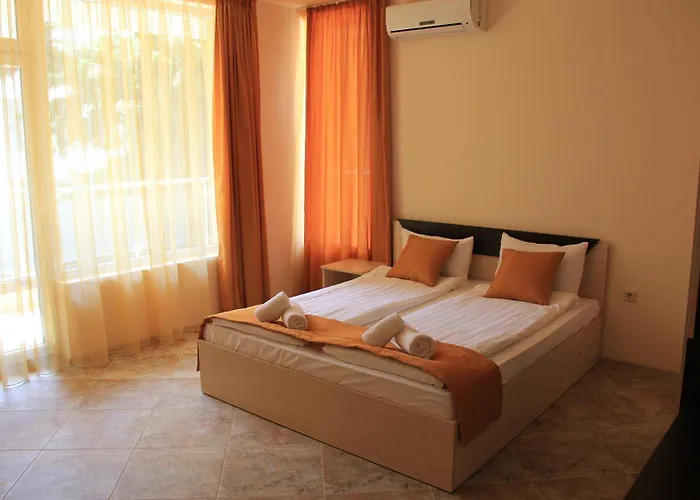 Апартхотел Olympia Complex 2*