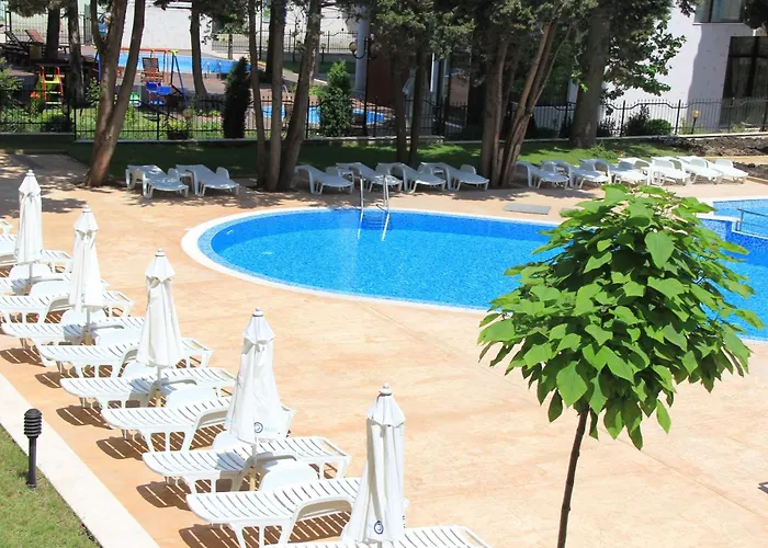 Апартхотел Olympia Complex 2*