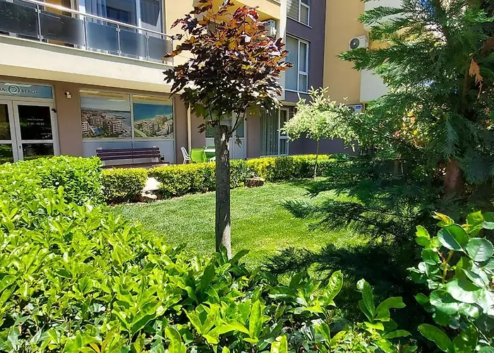 Olympia Complex Апартхотел Равда