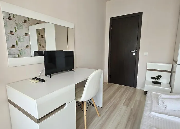 Olympia Complex Равда