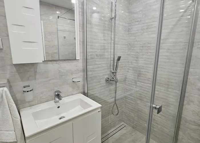 Olympia Complex Апартхотел 2*