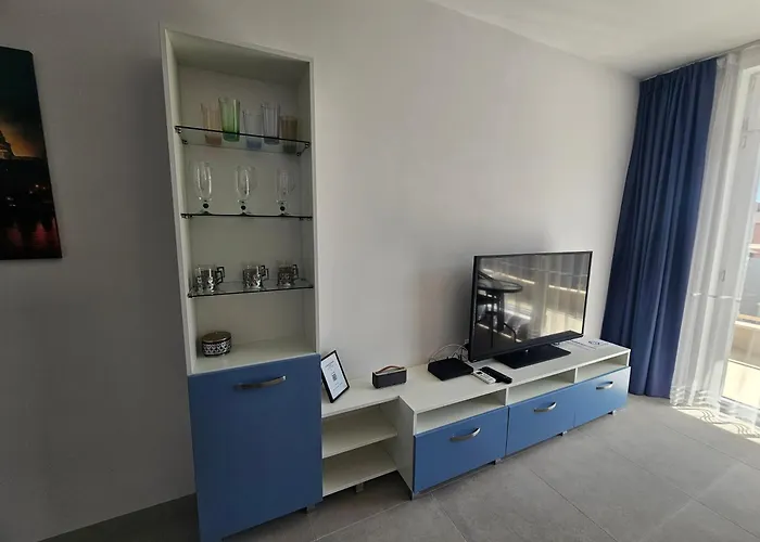 Апартхотел Olympia Complex Равда