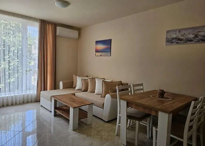 Апартхотел Olympia Complex 2*