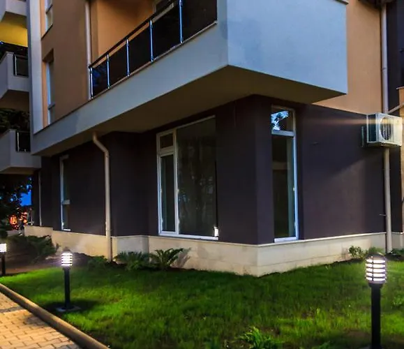 Апартхотел Olympia Complex Равда