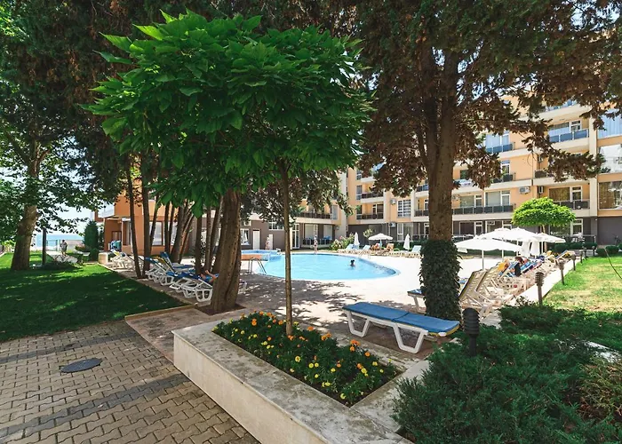 Апартхотел Olympia Complex Равда